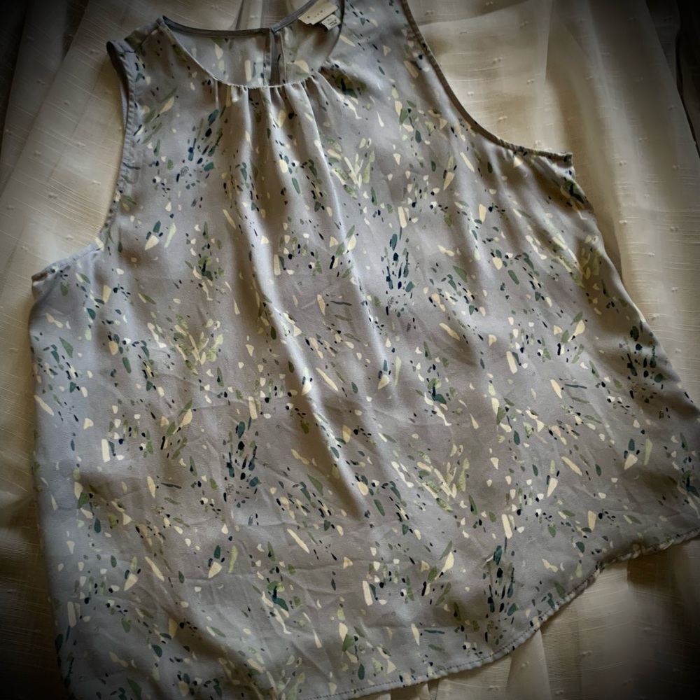 Light blue floral tank top